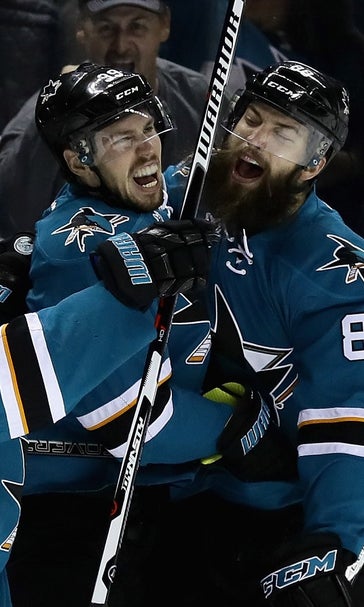 Sharks crush Predators, advance to their 1st conference final since 2011